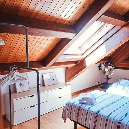 Apartament Duplex Camino De Santiago I, Ii Y Iii, Rua Real 26 Y 28, Zona Monumental,