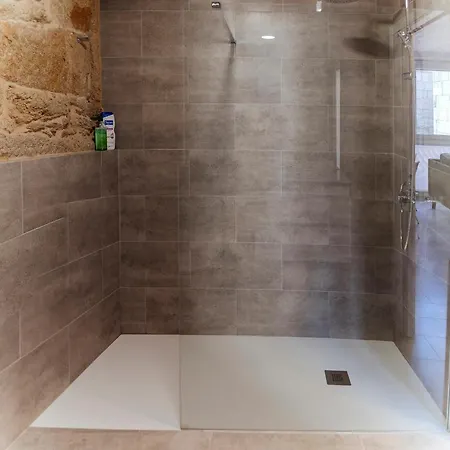 Appartamento Duplex Camino De Santiago I, Ii Y Iii, Rua Real 26 Y 28, Zona Monumental, *